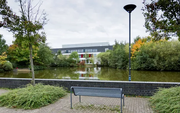campus_rheinbach_g_foto_lichtenscheidt_171004_lic4112.jpg (DE)