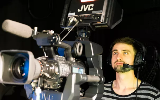 cut-raeume_galerie-10_emt_2020_foto-a-jordanidis (DE)