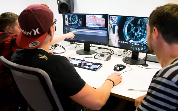 cut-raeume_galerie-18_emt_2020_foto-a-jordanidis (DE)