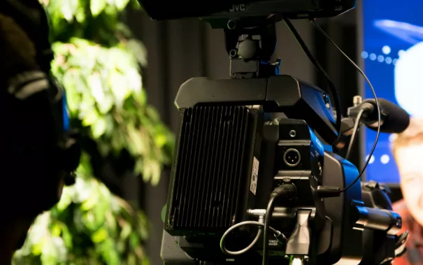 cut-raeume_galerie-9_emt_2020_foto-a-jordanidis (DE)