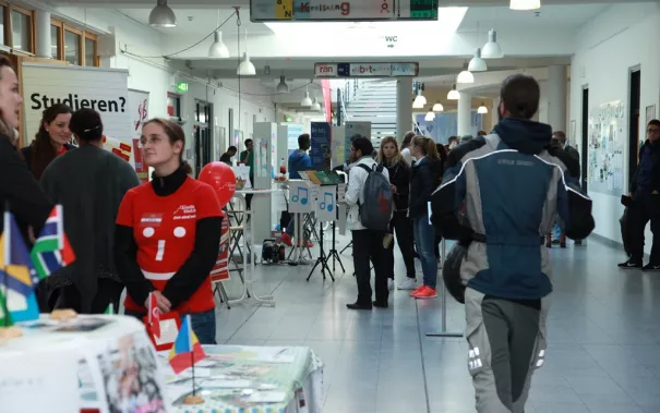 eroeffnung_akademisches_jahr_20150921_foto_e._tritschler_img_7771.jpg (DE)