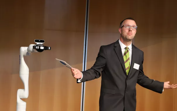 eroeffnung_akademisches_jahr_sta_20190930_foto_juri_kuestenmacher_134.jpg (DE)