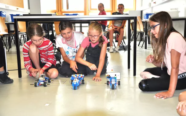 get_together_maedchen_lego_technik_201808_foto_gesche_neusel.jpg (DE)