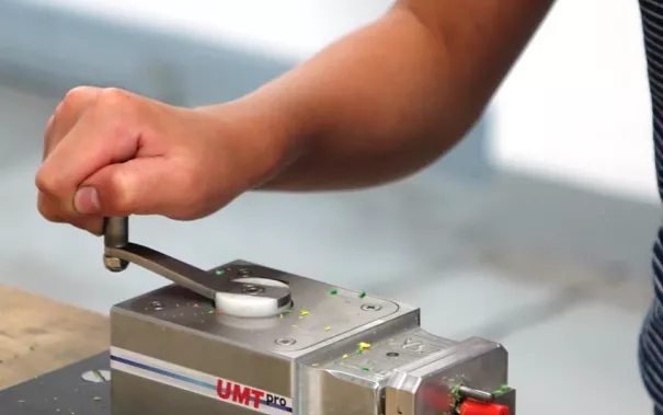 get_together_sommerferien_maedchen_technik_201808_foto_p._zacharias_1305.jpg (DE)