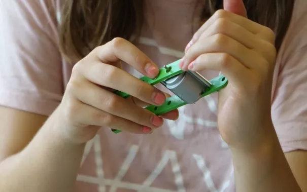 get_together_sommerferien_maedchen_technik_201808_foto_p._zacharias_922.jpg (DE)