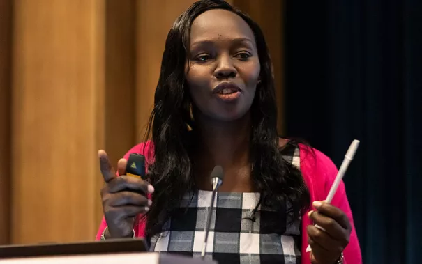 Green-Accord-Panel-02_Teresa-Gitonga_Katharina-Seuser_FBEMT_2019-03_Foto-Associazione-Culturale-Greenaccord (DE)