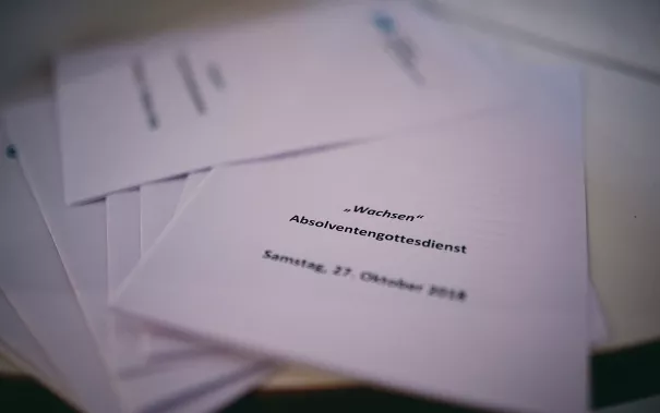 h-brs-absolventenfeier_2018cnathan-dreessen.de-003.jpg (DE)