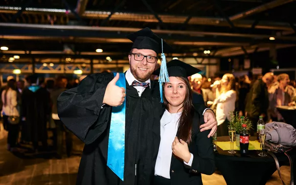 h-brs-absolventenfeier_2018cnathan-dreessen.de-288.jpg (DE)