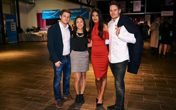 h-brs-absolventenfeier_2018cnathan-dreessen.de-306.jpg (DE)