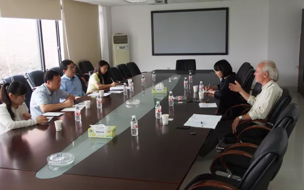 hunan_besuch_besprechung_prof_bode_prof_ma_und_team_2_20150914_foto_m._flacke.jpg (DE)