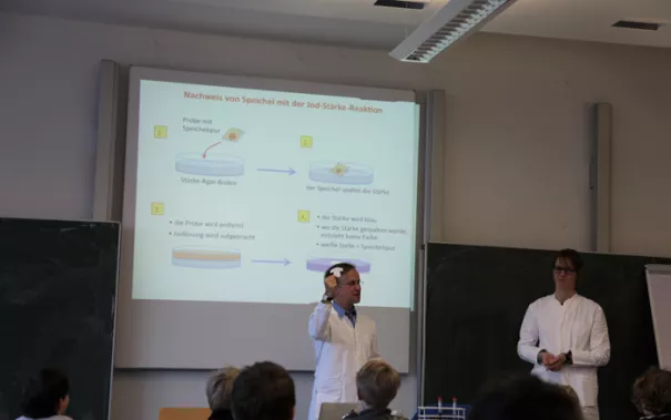 kinderuni_rhb_forensik_23.02.18_4.jpg (DE)