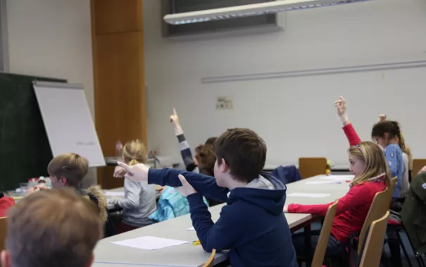 kinderuni_rhb_forensik_23.02.18_21.jpg (DE)