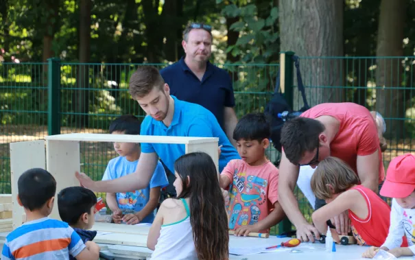 Kinderspielzeug-fuer-Fluechtlinge_FBEMT_20160719_Foto-Reith_img_8083.jpg (DE)