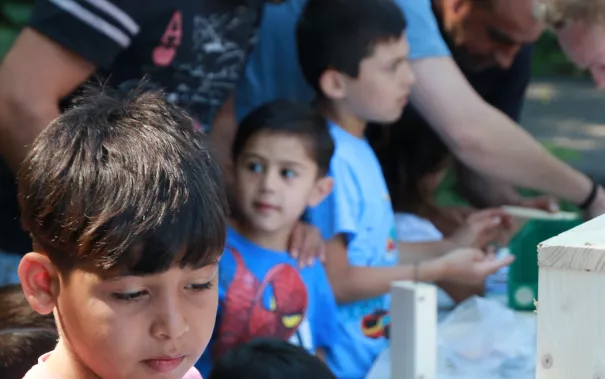 Kinderspielzeug-fuer-Fluechtlinge_FBEMT_20160719_Foto-Reith_img_8123.jpg (DE)