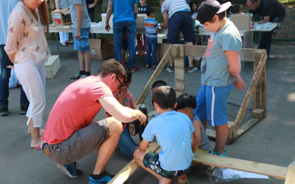 Kinderspielzeug-fuer-Fluechtlinge_FBEMT_20160719_Foto-Reith_img_8131.jpg (DE)