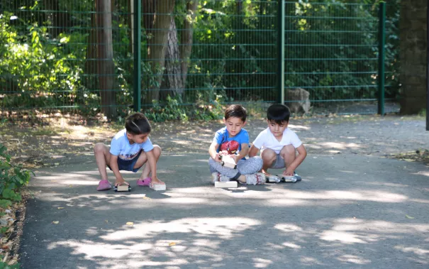 Kinderspielzeug-fuer-Fluechtlinge_FBEMT_20160719_Foto-Reith_img_8140.jpg (DE)