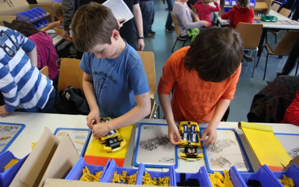 kinderuni-lego-mai-2014_42.jpg (DE)