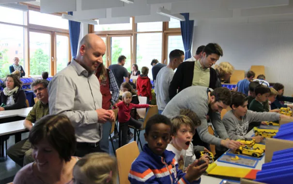 kinderuni-lego-mai-2014_60.jpg (DE)