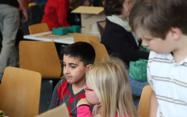 kinderuni-lego-mai-2014_63.jpg (DE)