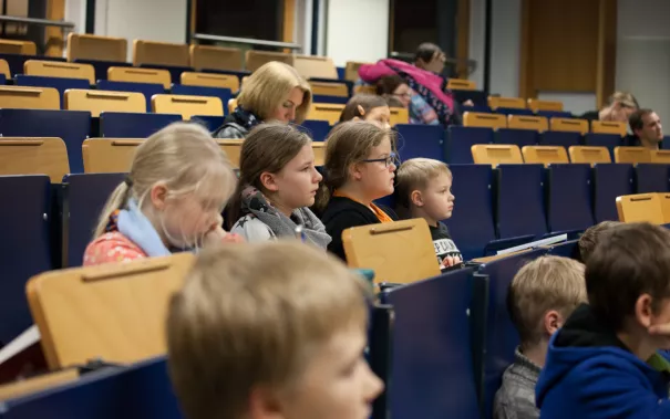 kinderuni-photovoltaik_72_eva_tritschler_20161124_4024.jpg (DE)