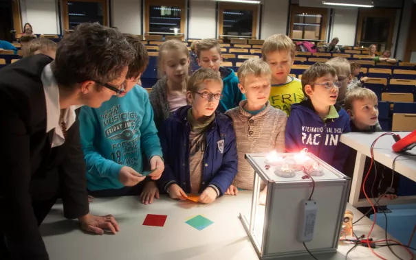 kinderuni-photovoltaik_72_eva_tritschler_20161124_4046.jpg (DE)