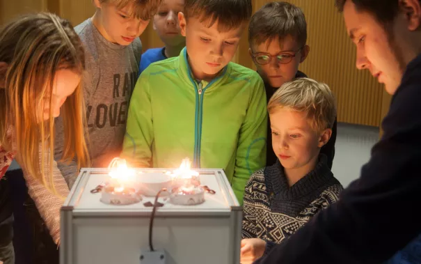 kinderuni-photovoltaik_72_eva_tritschler_20161124_4050.jpg (DE)