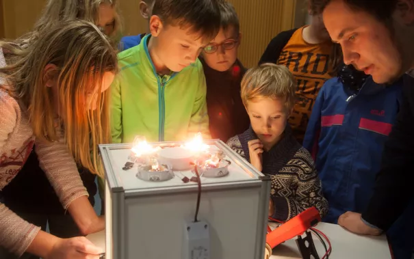 kinderuni-photovoltaik_72_eva_tritschler_20161124_4054.jpg (DE)