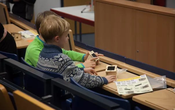 kinderuni-photovoltaik_72_eva_tritschler_20161124_4069.jpg (DE)