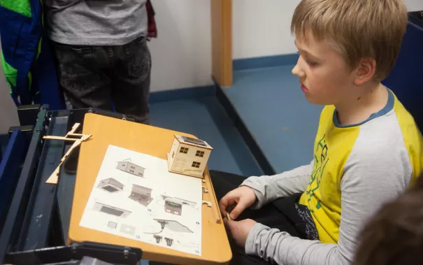 kinderuni-photovoltaik_72_eva_tritschler_20161124_4075.jpg (DE)