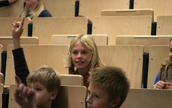 kinderuni_04-12-2014_korol_foto_c._pesch_img_0207.jpg (DE)