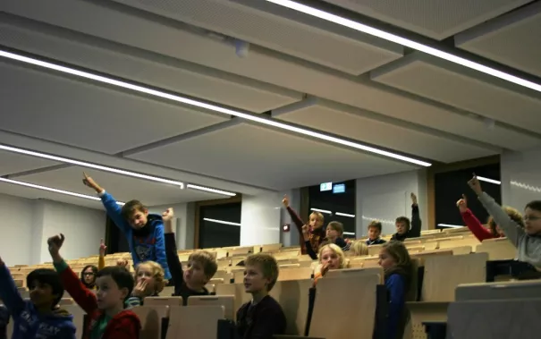 kinderuni_04-12-2014_korol_foto_c._pesch_img_0223.jpg (DE)