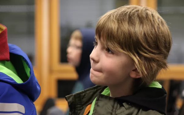 kinderuni_computergrafik_erleben_hinkenjann_ivc_sta_20151112_foto_j._kuestenmacher_img_892429.jpg (DE)