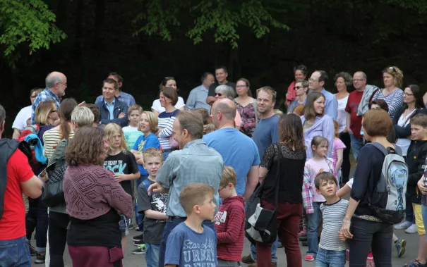 kinderuni_effelsberg_20160512_foto_e._tritschler_img_0413.jpg (DE)