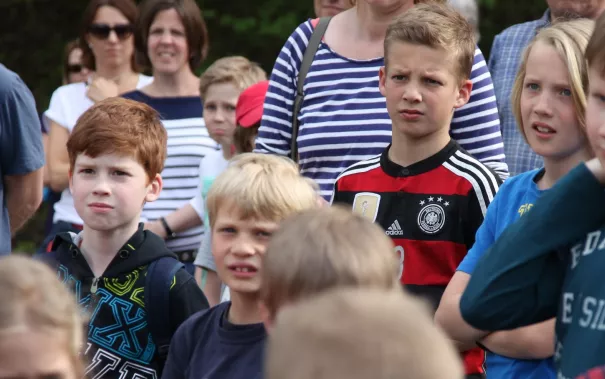 kinderuni_effelsberg_20160512_foto_e._tritschler_img_0429.jpg (DE)