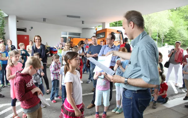 kinderuni_effelsberg_20160512_foto_e._tritschler_img_0469.jpg (DE)