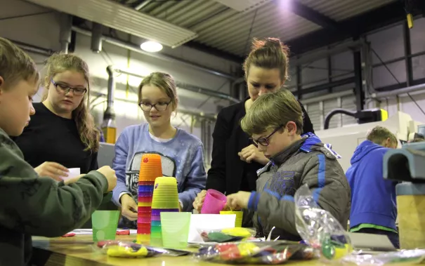 kinderuni_good_vibrations_gross_sta_20181129_foto_juri_kuestenmacher_61.jpg (DE)