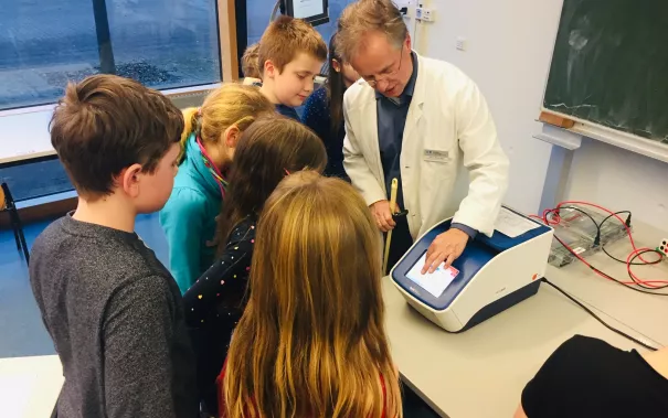 kinderuni_rhb_zahlen_jaeger_20190221_foto_c._pesch_02.jpg (DE)