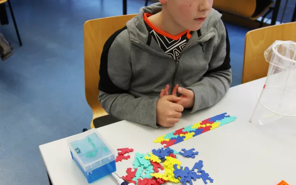kinderuni_rhb_zahlen_jaeger_20190221_foto_c._pesch_59.jpg (DE)