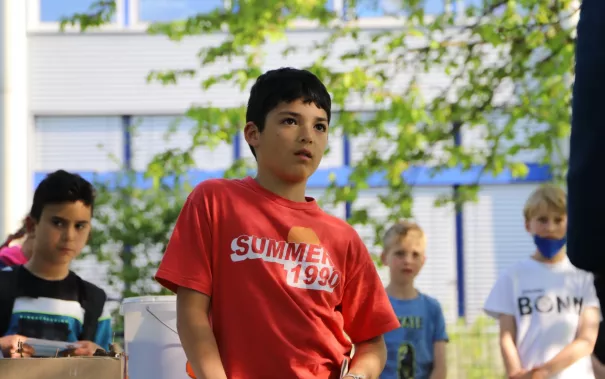 kinderuni_sta_gaertnern_umweltschutz_20220428_foto_juri_kuestenmacher_012.jpg (DE)