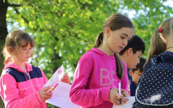 kinderuni_sta_gaertnern_umweltschutz_20220428_foto_juri_kuestenmacher_058.jpg (DE)