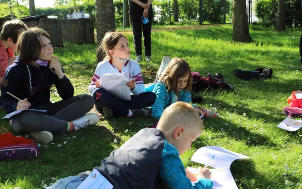 kinderuni_sta_gaertnern_umweltschutz_20220428_foto_juri_kuestenmacher_060.jpg (DE)