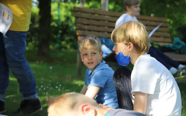 kinderuni_sta_gaertnern_umweltschutz_20220428_foto_juri_kuestenmacher_061.jpg (DE)
