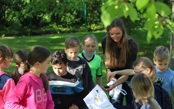 kinderuni_sta_gaertnern_umweltschutz_20220428_foto_juri_kuestenmacher_067.jpg (DE)
