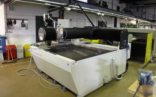 maschinenhalle_wasserstrahlschneidemaschine_2016-11-18_foto_j._kuestenmacher_23.jpg (DE)