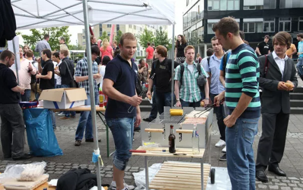 15-jahrfeier-an-der-hochschule-bonn-rhein-sieg_14.jpg (DE)