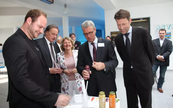 15-jahrfeier-an-der-hochschule-bonn-rhein-sieg_6.jpg (DE)