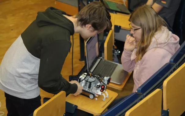 20190224_fbinf_robocupjunior_mlh005.jpg