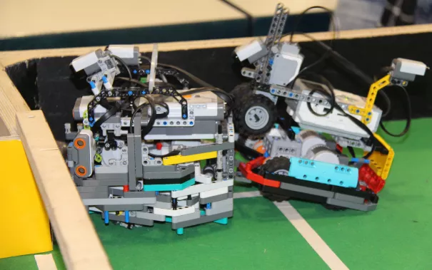 20190224_fbinf_robocupjunior_mlh063_0.jpg