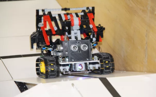 20190224_fbinf_robocupjunior_mlh090.jpg
