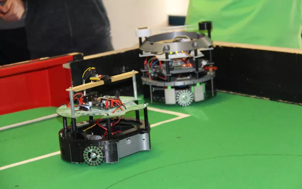 20190224_fbinf_robocupjunior_mlh133.jpg